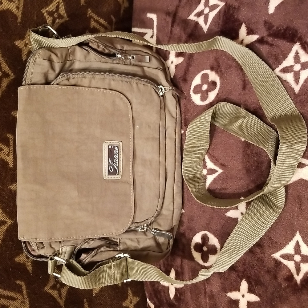 TIANNI Crossbody Bag